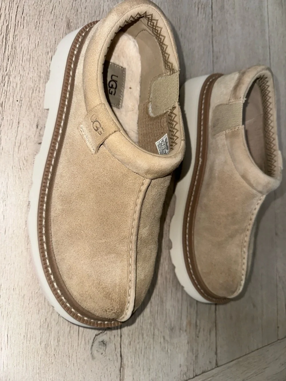 My UGG Cozy house slippers size 10 (used)
